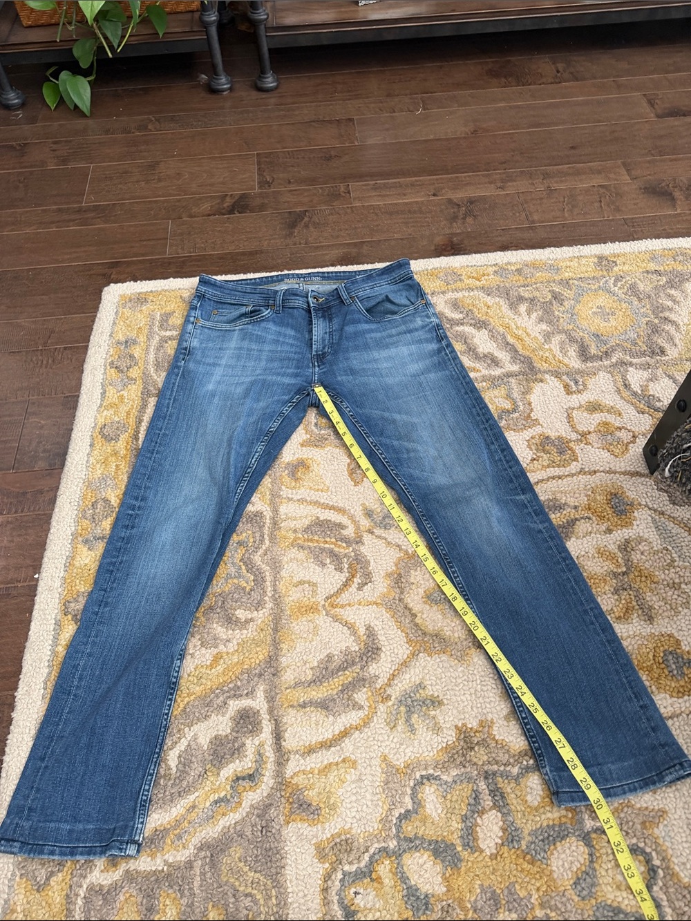 Rodd & Gunn Men's Straight Jeans - Blue Wash